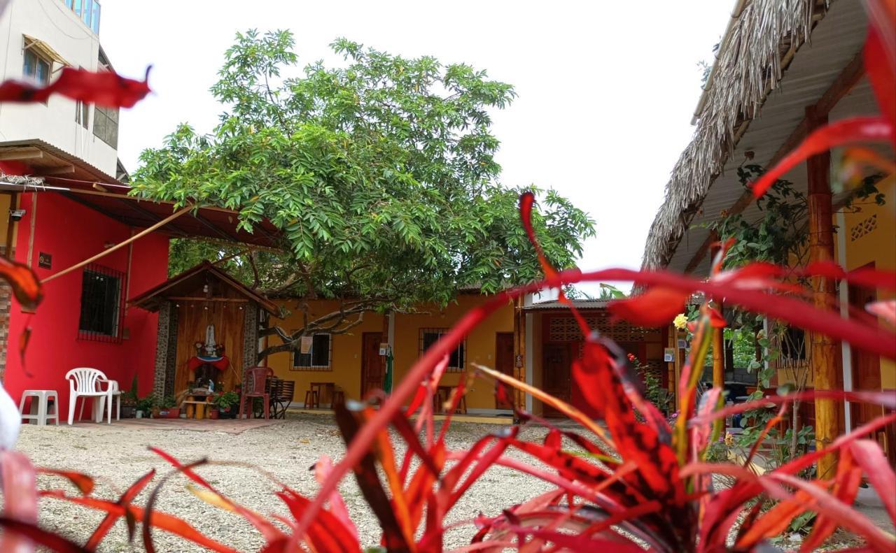 La Casa De Lili Hotel Olon Exterior photo