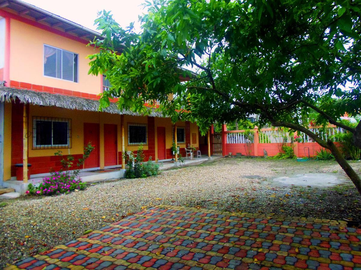 La Casa De Lili Hotel Olon Exterior photo
