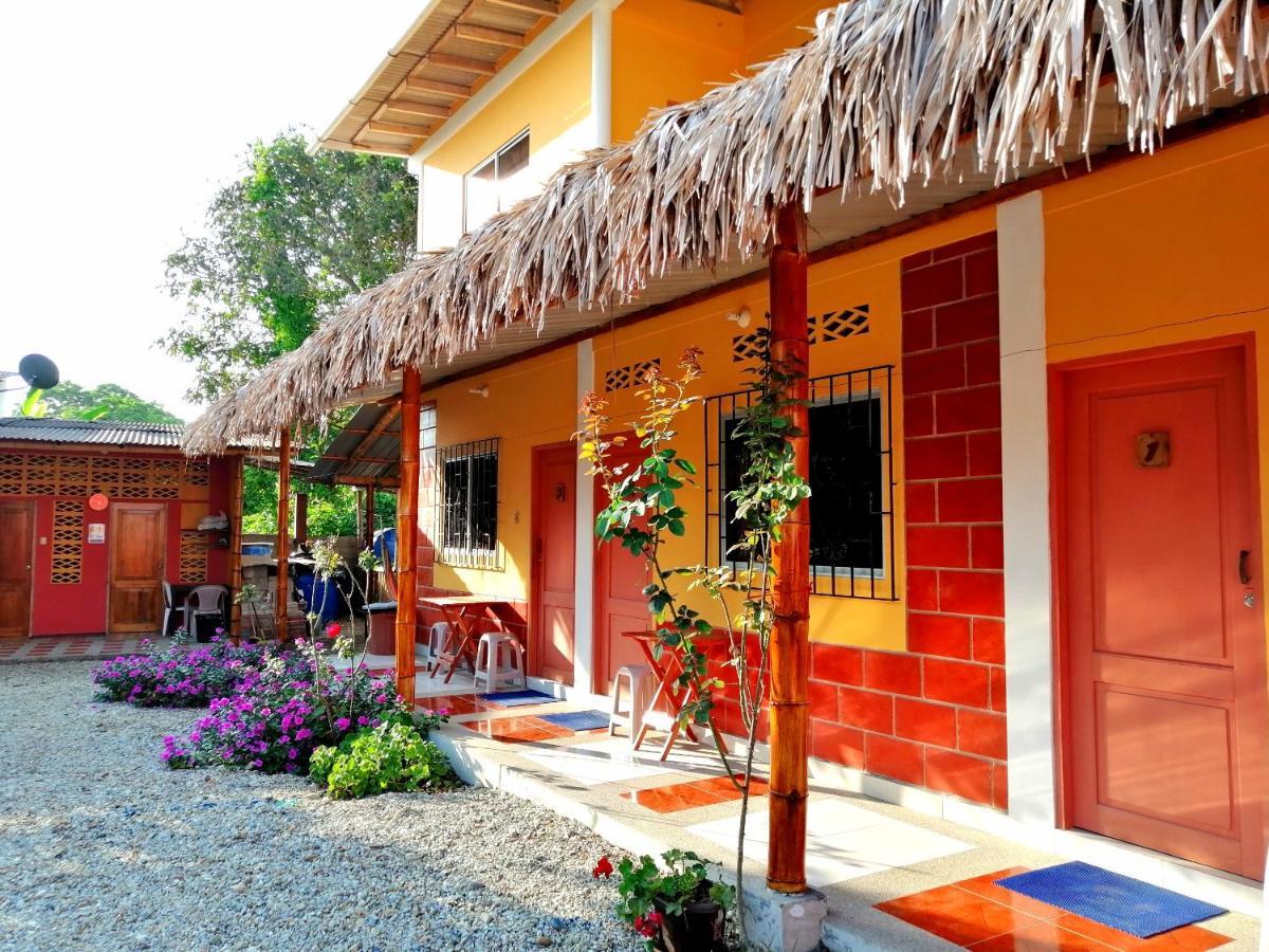 La Casa De Lili Hotel Olon Exterior photo